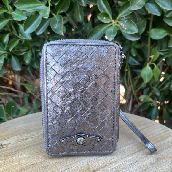 Elliott Lucca Handbags - ELLIOTT LUCCA WOVEN LEATHER CARD WRISTLET